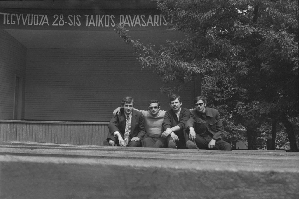 paskutinissusitikimas1973m-banner.jpg