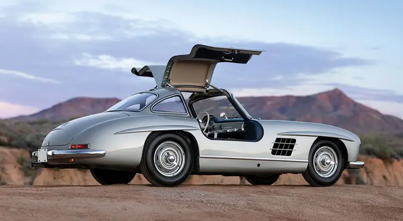 Mercedes-Benz 300 SL lydinio Gullwing: klasikinių automobilių aukcionas