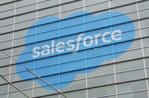 „Salesforce“ gali pradėti mokėti už kiekvieną AI pokalbį – „Computerworld“.