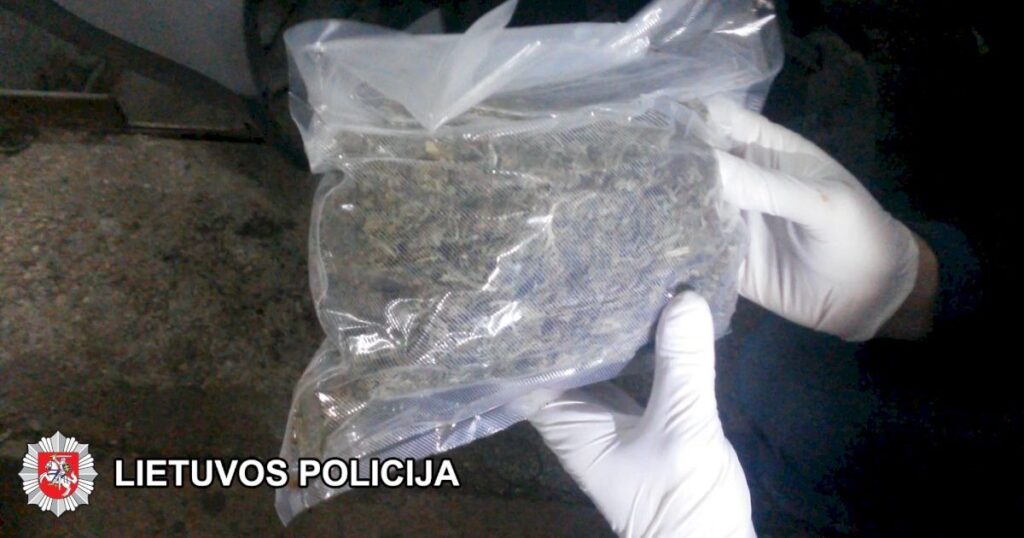 Vietoje mėsos – marihuana, o vietoje narkotikų - paracetamolis
