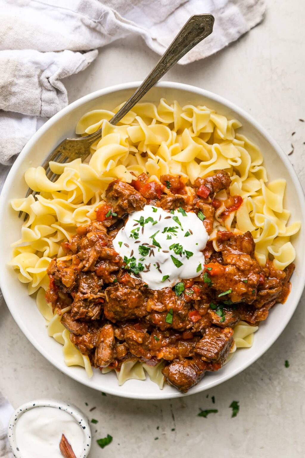 Slow Cooker vengriškas guliašas - Skinnytaste