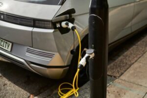 „Birmingham“ paleidžia „Street EV“ įkrovimo tinklą