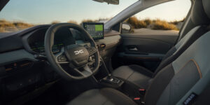 Dacia Jogger gavo nedidelį stilių ir variklio atnaujinimą