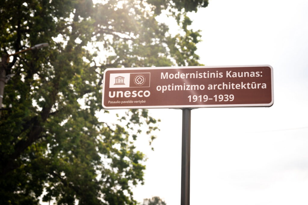 Kauno miesto savivaldybė Kaune iškilę ženklai leis lengviau atpažinti UNESCO